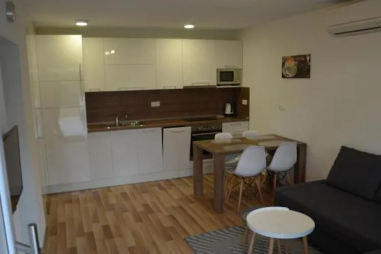 Apartamento Apartmani Tony Trogir Croacia
